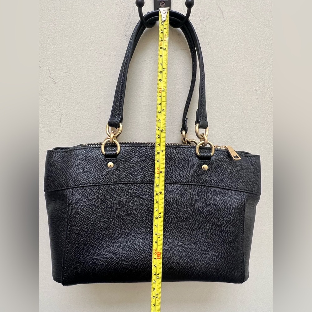 Coach Black Leather hand Bag - EXCELLENT CONDITION! - Picture 5 of 7